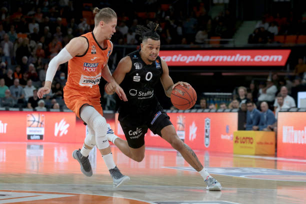 更是引发广 更是引发广